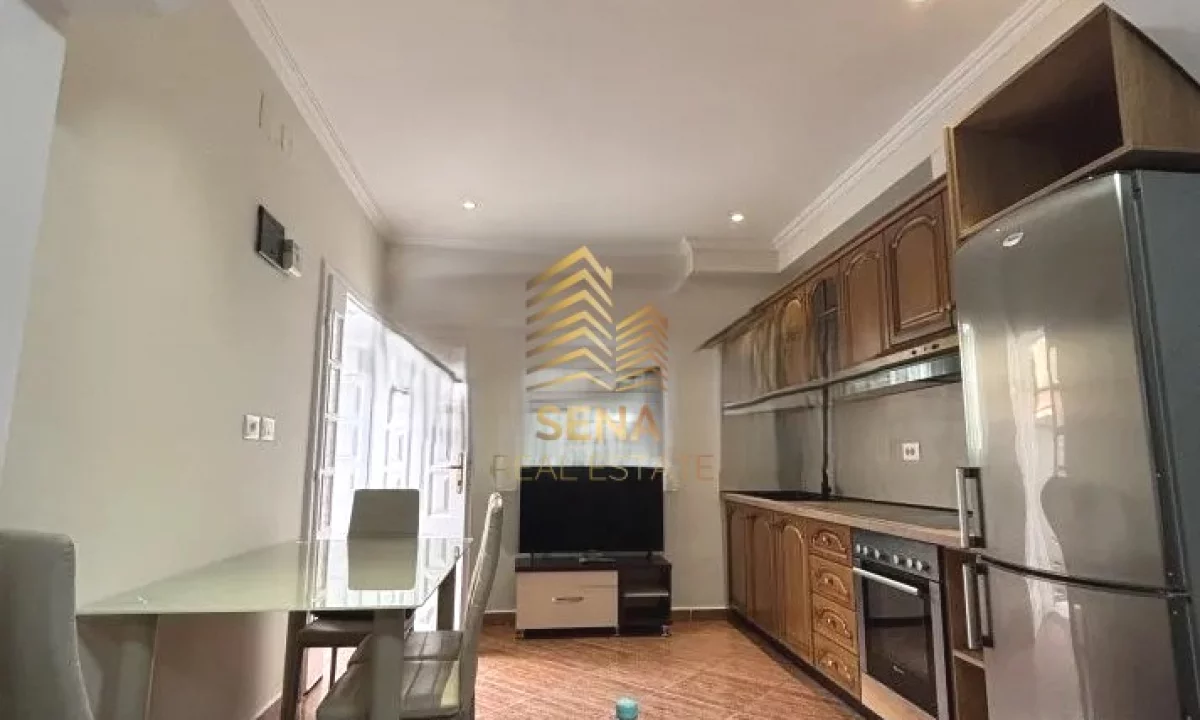 Shtepi me qera Apartament ne Tirane, 1+1, Mobilimi E mobiluar, Pagesa 45,000  Leke.