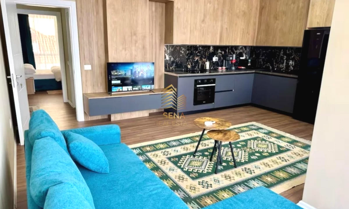 Shtepi me qera Apartament ne Tirane, 2+1, Mobilimi E mobiluar, Pagesa 900  Euro.