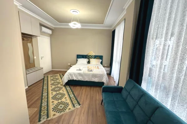 Shtepi me qera Apartament ne Tirane, 2+1, Mobilimi E mobiluar, Pagesa 900  Euro.