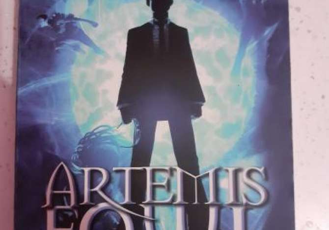 Shes libra te perdorur ne gjendje shume te mire! Librat shiten me gjysmen e cmimit real! 