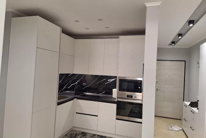 Shtepi ne shitje Apartament ne Tirane, 2+1, Mobilimi E mobiluar, Pagesa 225,000  Euro.