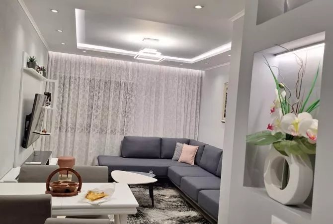 Shtepi ne shitje 2+1 ne Tirane - 225,000 Euro