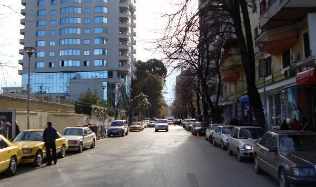 DYQAN ME QERA NE BLLOK 350 EURO