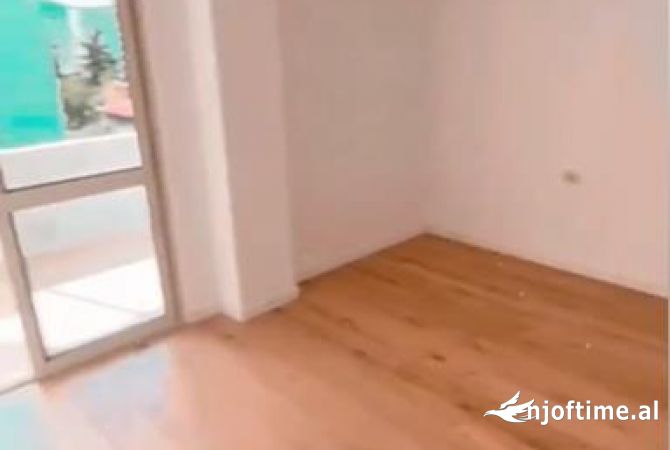 🛎️Jepet Apartament 2+1 me Qira Per Zyra ne Bllok 🛎️