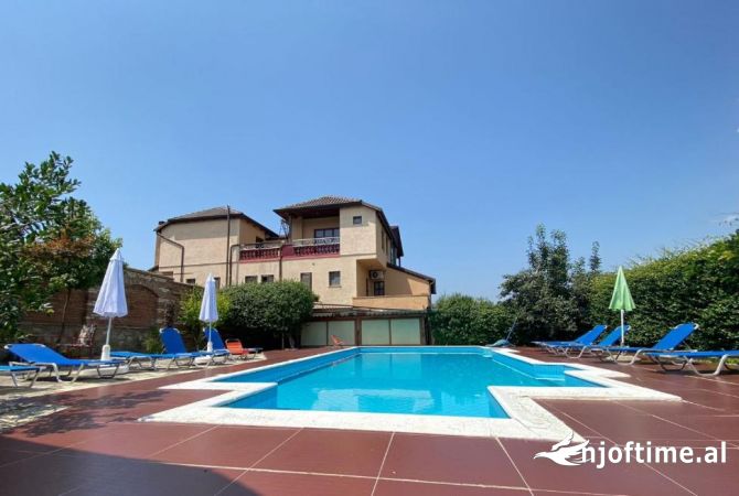 Business Property in Sale 5+1 in Tirana - 1,500,000 Euro