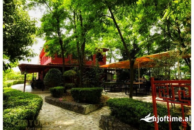 Business Property in Sale 5+1 in Tirana - 400,000 Euro