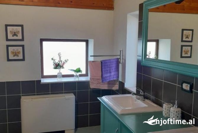 Business Property in Sale 5+1 in Tirana - 1,500,000 Euro