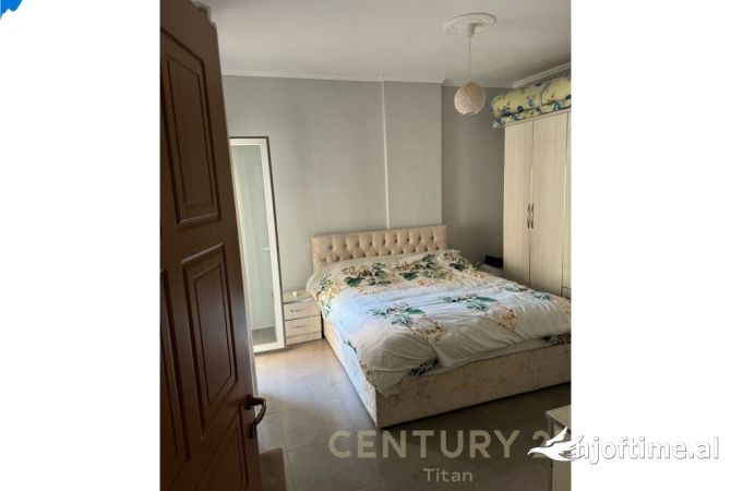 Appartamento in vendita a Tirana 2+1, Arredato