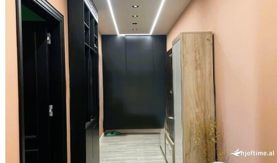 JEPET ME QIRA AMBIENT PER ZYRA NE XHAMLLIK!