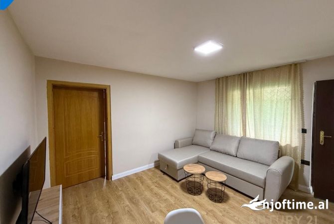 Shtepi me qera Apartament ne Tirane, 1+1, Mobilimi E mobiluar, Pagesa 350  Euro.