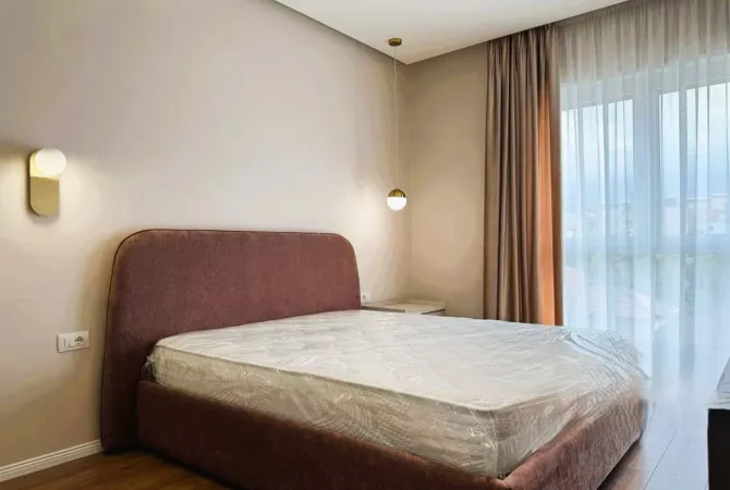 Shtepi me qera Apartament ne Tirane, 1+1, Mobilimi E mobiluar, Pagesa 750  Euro.