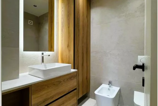 Shtepi me qera Apartament ne Tirane, 1+1, Mobilimi E mobiluar, Pagesa 750  Euro.