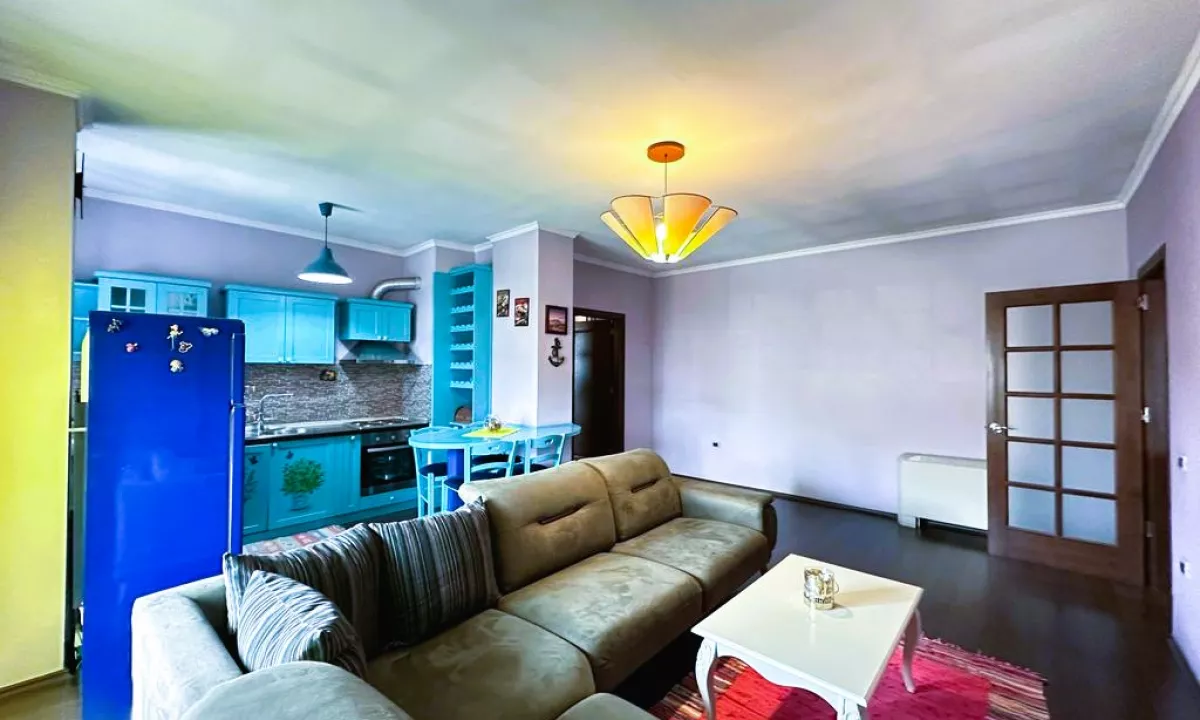 Shtepi ne shitje Apartament ne Tirane, 2+1, Mobilimi E mobiluar, Pagesa 145,000  Euro.