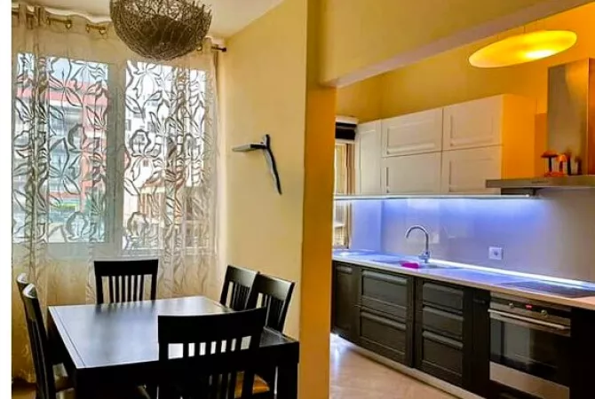 Shtepi ne shitje 2+1 ne Tirane - 155,000 Euro