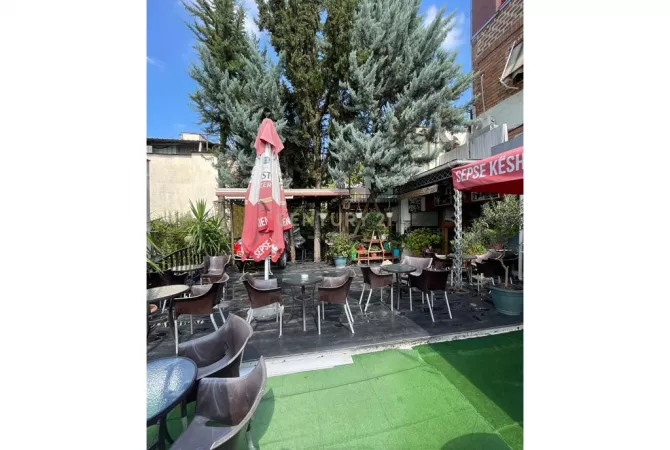 BAR-RESTORANT ME QIRA, VENDOSUR TEK RRETH-RROTULLIMI I SHKOZES!