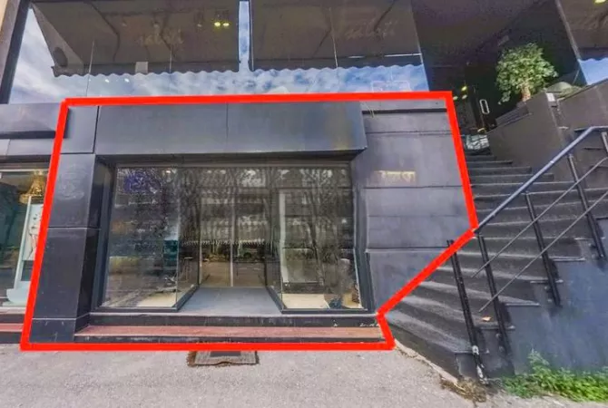 Business Property for Rent 1+1 in Tirana - 3,500 Euro