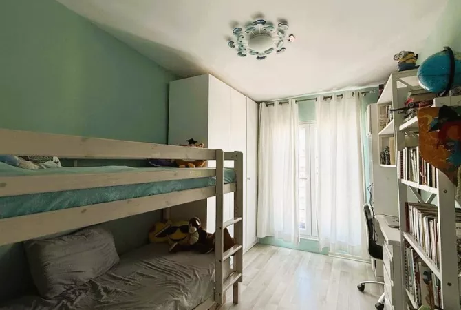 Apartament 2+1 per qera tek brryli