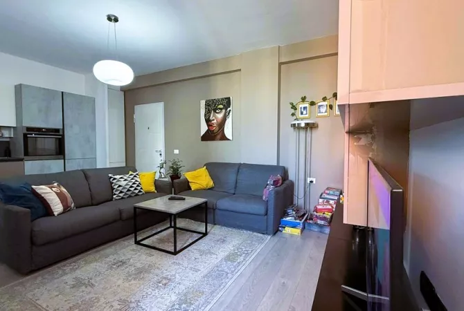 Shtepi me qera Apartament ne Tirane, 2+1, Mobilimi E mobiluar, Pagesa 600  Euro.