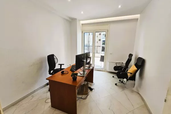 JEPET PER AMBIENT ZYRE PRANE RRUGES SE KOSOVAREVE