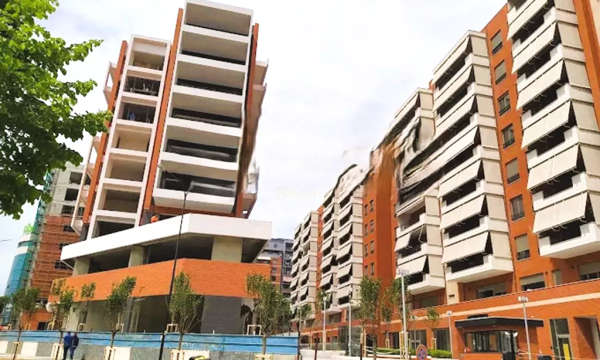 JEPET ME QIRA AMBIENT BIZNESI TE KOMPLEKSI DELIJORGJI