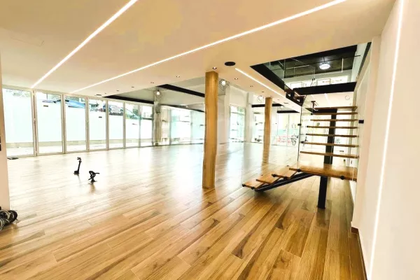 Business Property for Rent 1+1 in Tirana - 1,500 Euro