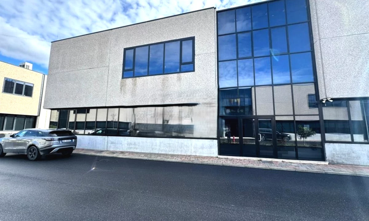 TIRANA INDUSTRIAL PARK, JAPIM ME QIRA KAPANON 
