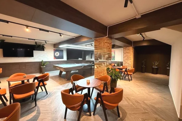 Business Property in Sale 1+1 in Tirana - 420,000 Euro