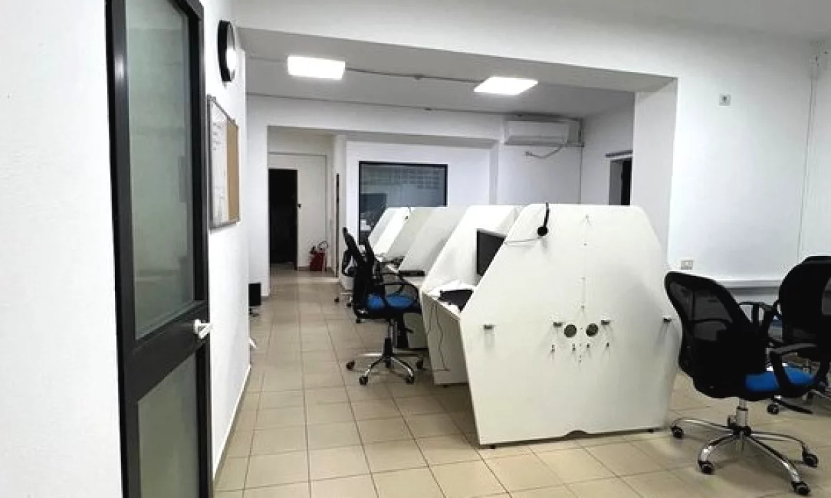 Zyre Me Qira prane Pazarit te Ri