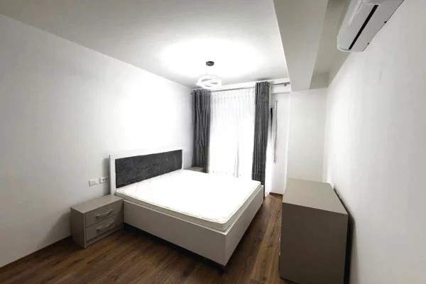 Shtepi me qera Apartament ne Tirane, 2+1, Mobilimi E mobiluar, Pagesa 800  Euro.