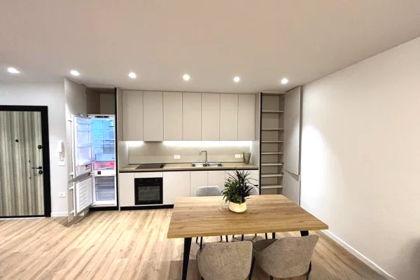 Shtepi me qera Apartament ne Tirane, 1+1, Mobilimi E mobiluar, Pagesa 850  Euro.
