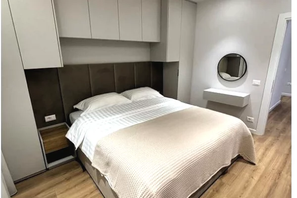 Shtepi me qera Apartament ne Tirane, 1+1, Mobilimi E mobiluar, Pagesa 850  Euro.