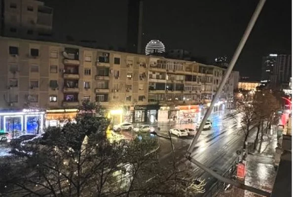 Shtepi ne shitje Apartament ne Tirane, 2+1, Mobilimi E mobiluar, Pagesa 169,000  Euro.