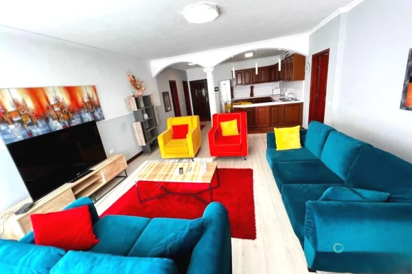 Shtepi me qera 2+1 ne Tirane - 800 Euro