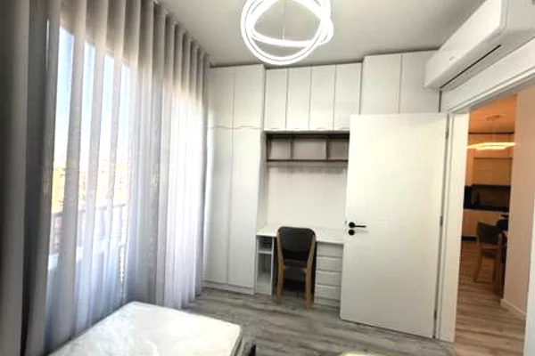Shtepi me qera Apartament ne Tirane, 2+1, Mobilimi E mobiluar, Pagesa 800  Euro.