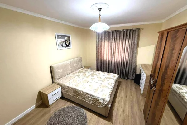 Appartamento in vendita a Tirana 2+1, Arredato