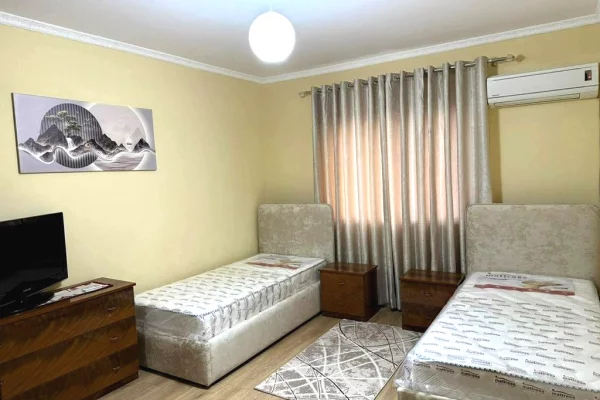 Appartamento in vendita a Tirana 2+1, Arredato