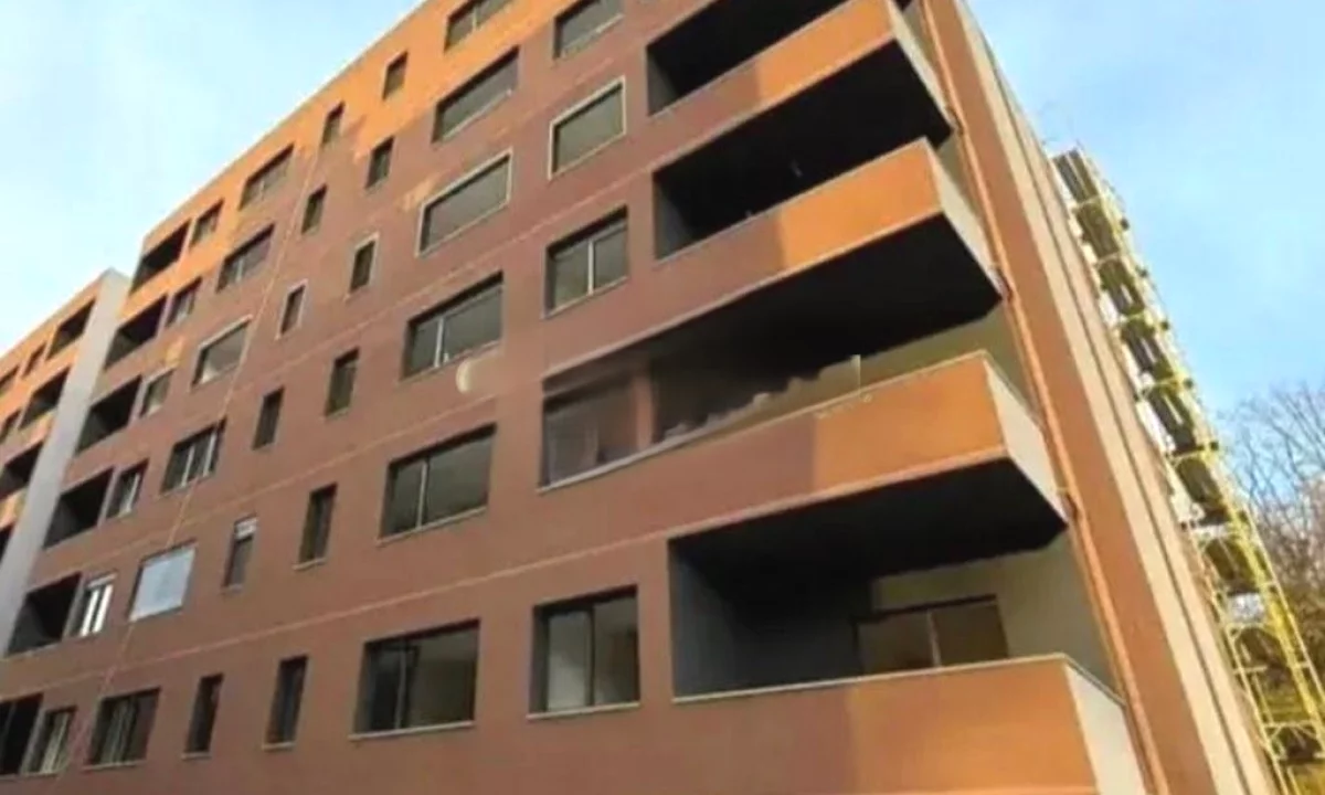 Appartamento in vendita a Tirana 2+1, Vuoto