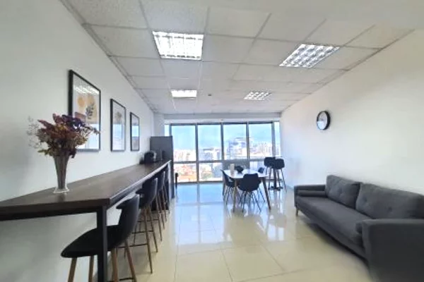 ZYRE ME QIRA PRANE "RRUGES SE DIBRES"