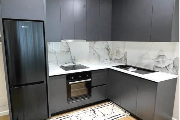 Appartamento in vendita a Tirana 1+1, Arredato