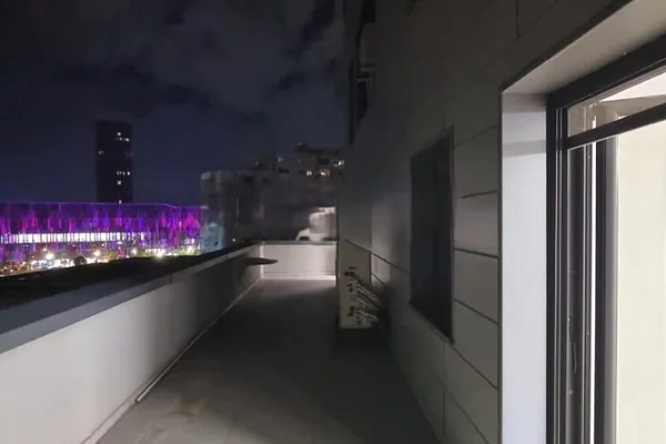 Japim apartament 2+1+ verande perballe Ambasades Amerikane