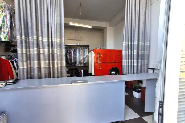 Business Property in Sale 1+1 in Tirana - 135,000 Euro