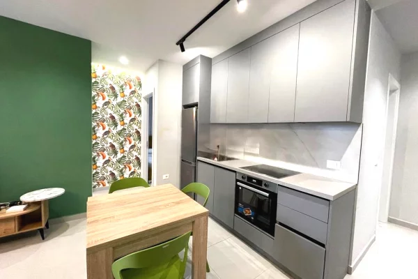 Shtepi me qera Apartament ne Tirane, 2+1, Mobilimi E mobiluar, Pagesa 750  Euro.