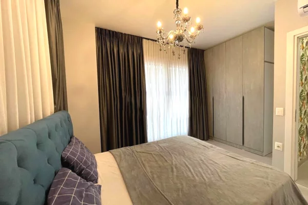 Shtepi me qera Apartament ne Tirane, 2+1, Mobilimi E mobiluar, Pagesa 750  Euro.