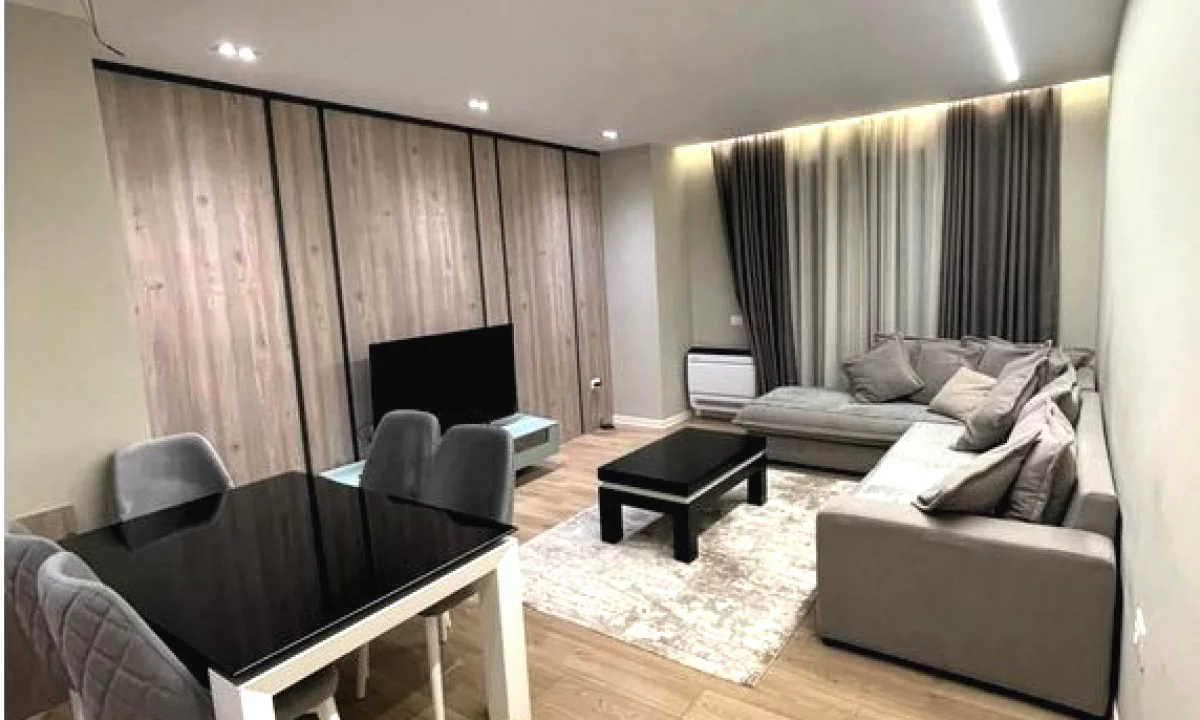 Shtepi me qera Apartament ne Tirane, 1+1, Mobilimi E mobiluar, Pagesa 850  Euro.