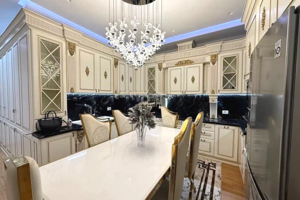 APARTAMENT 3+1+2 ME POST PARKIMI NE KOMPLEKSIN DELIJORGJI,PER QIRA