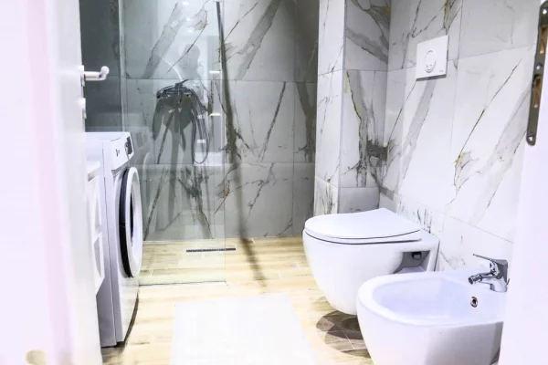 Shtepi me qera Apartament ne Tirane, 2+1, Mobilimi E mobiluar, Pagesa 1,500  Euro.