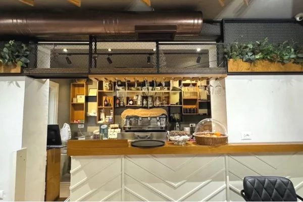 Business Property in Sale 2+1 in Tirana - 230,000 Euro