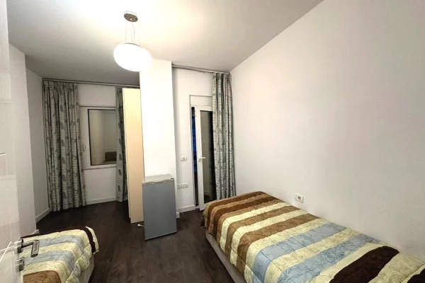 Appartamento in vendita a Tirana 2+1, Arredato