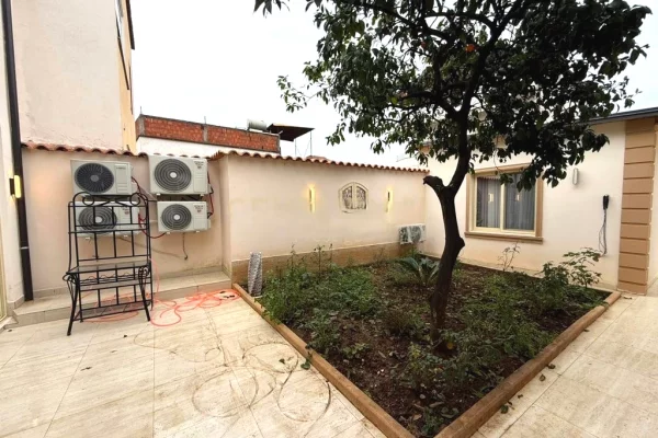 Shtepi me qera 2+1 ne Tirane - 1,500 Euro