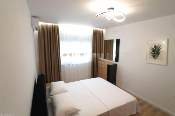 Appartamento in affitto a Tirana 1+1, Arredato